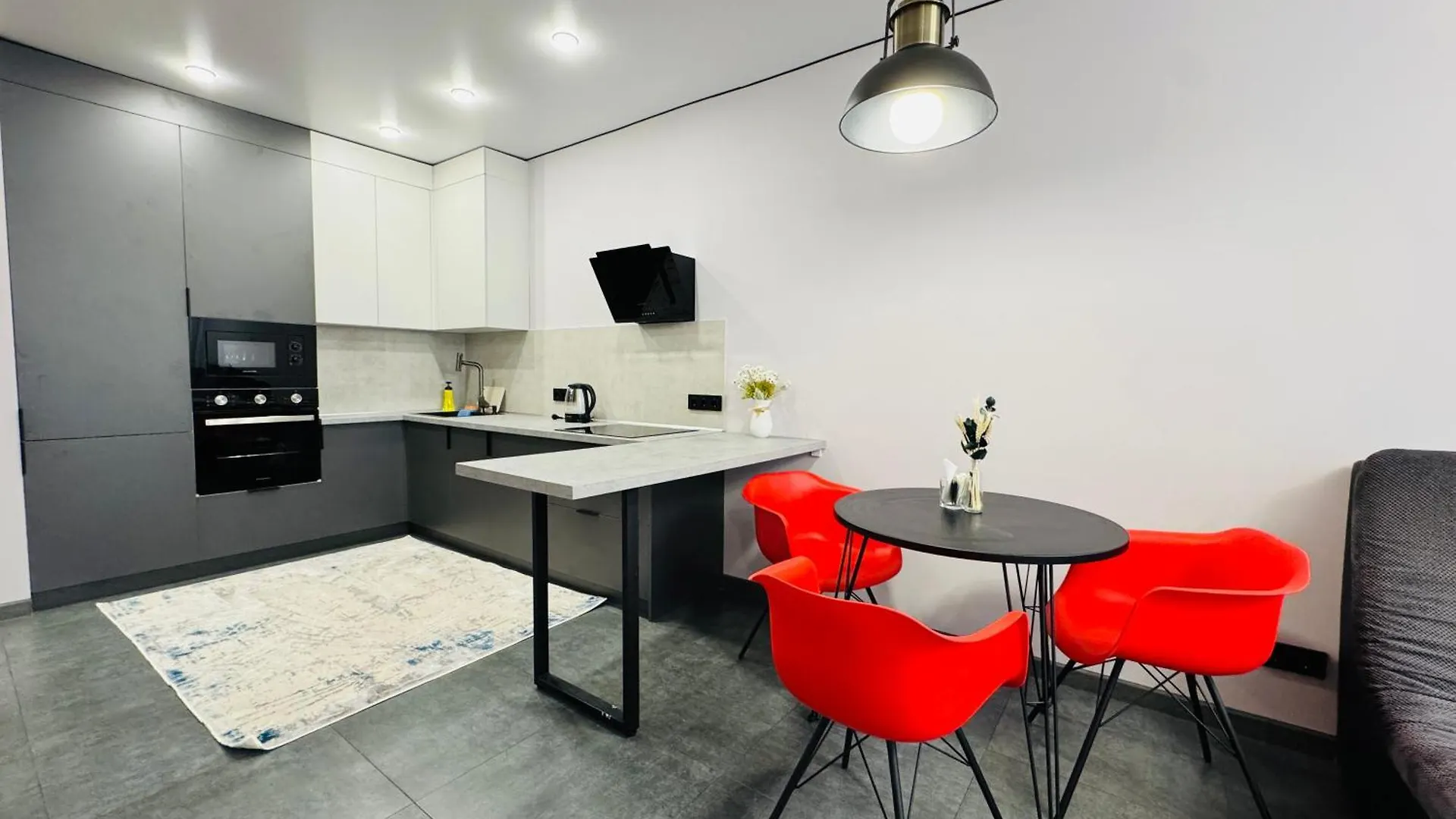 1331 Rams City Grey Haven Almatý Apartamento